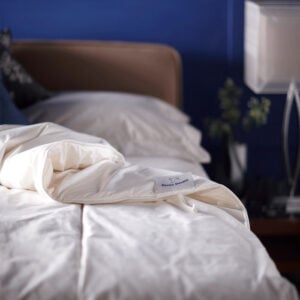 Devon Duvets Original Wool Duvet Lightweight 300gsm (4-7Tog)