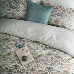 William Morris At Home Strawberry Thief Hessian Duvet Cover Set