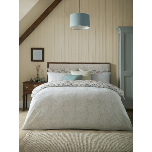 William Morris At Home Strawberry Thief Hessian Duvet Cover Set - Image 3