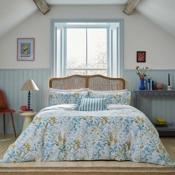 Secret Garden Foxglove Duvet Cover Set In Aqua