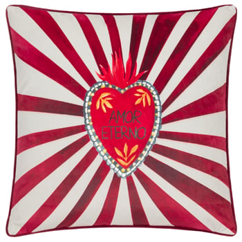 riva-amor-eterno-cushion Amor Eterno Velvet Cushion