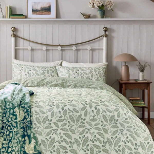 Harvest Moon Acorns Duvet Cover Set