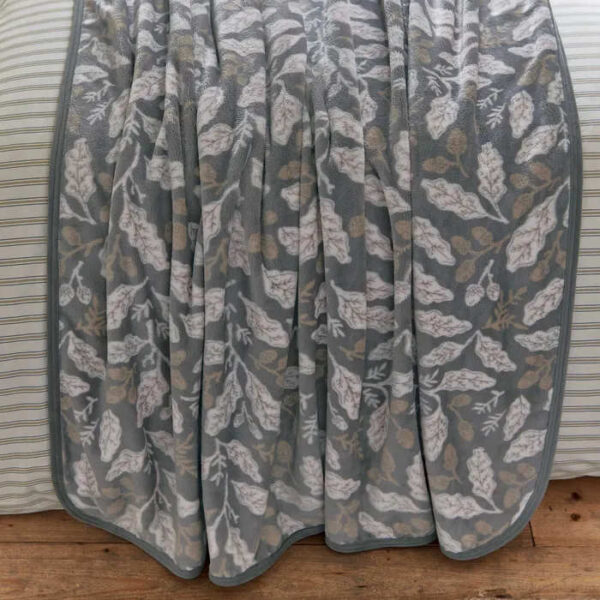 Harvest Moon Acorn Fleece Throw